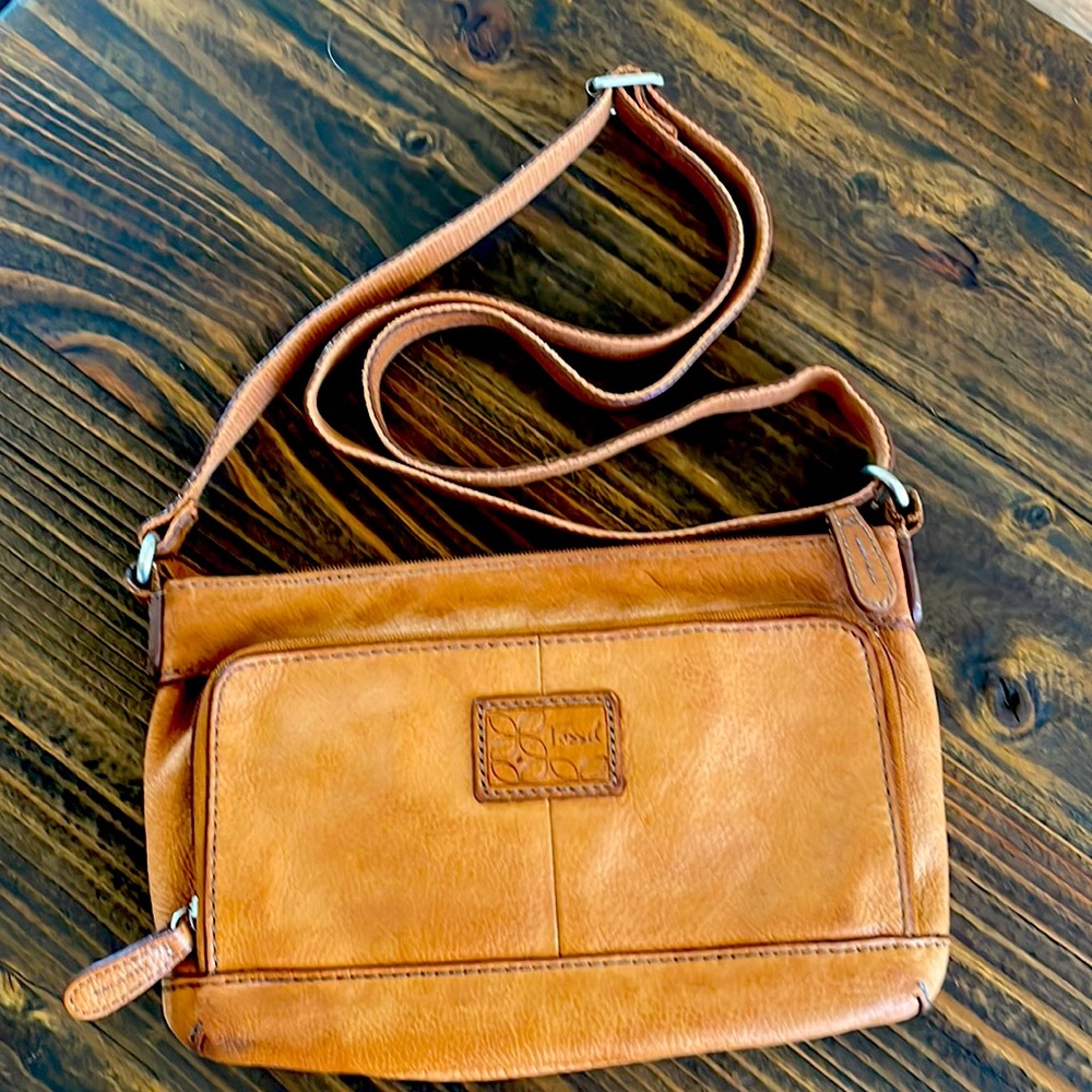 Fossil leather shoulder bag